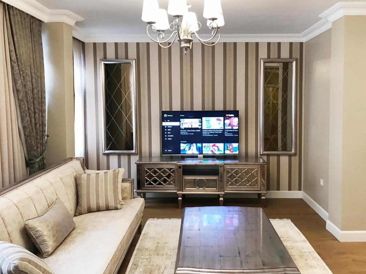 My Fabulous Luxury Home. Historical Part Of The Estambul Exterior foto