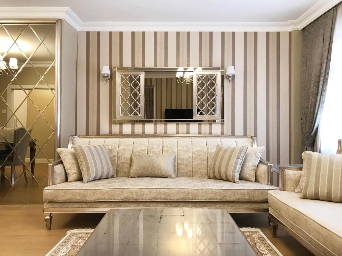 My Fabulous Luxury Home. Historical Part Of The Estambul Exterior foto
