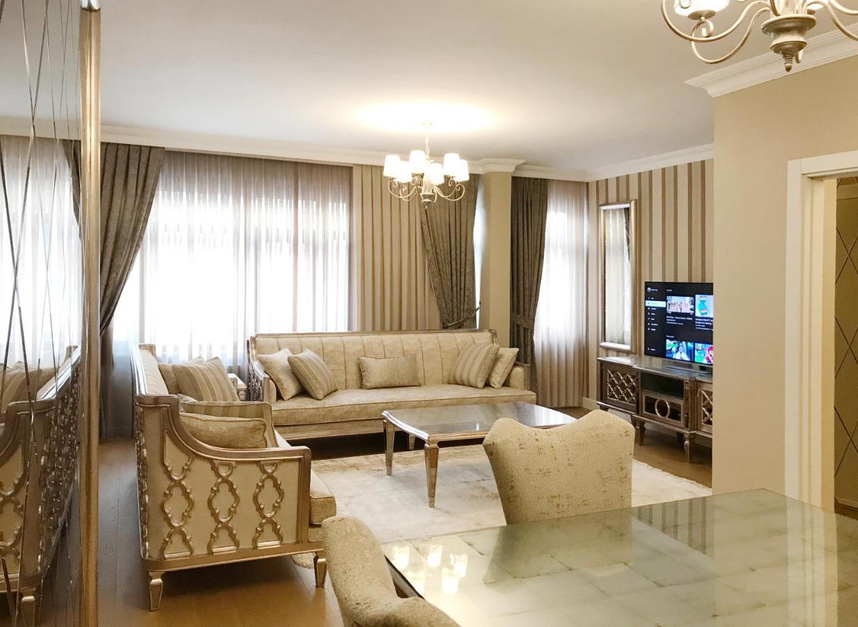 My Fabulous Luxury Home. Historical Part Of The Estambul Exterior foto