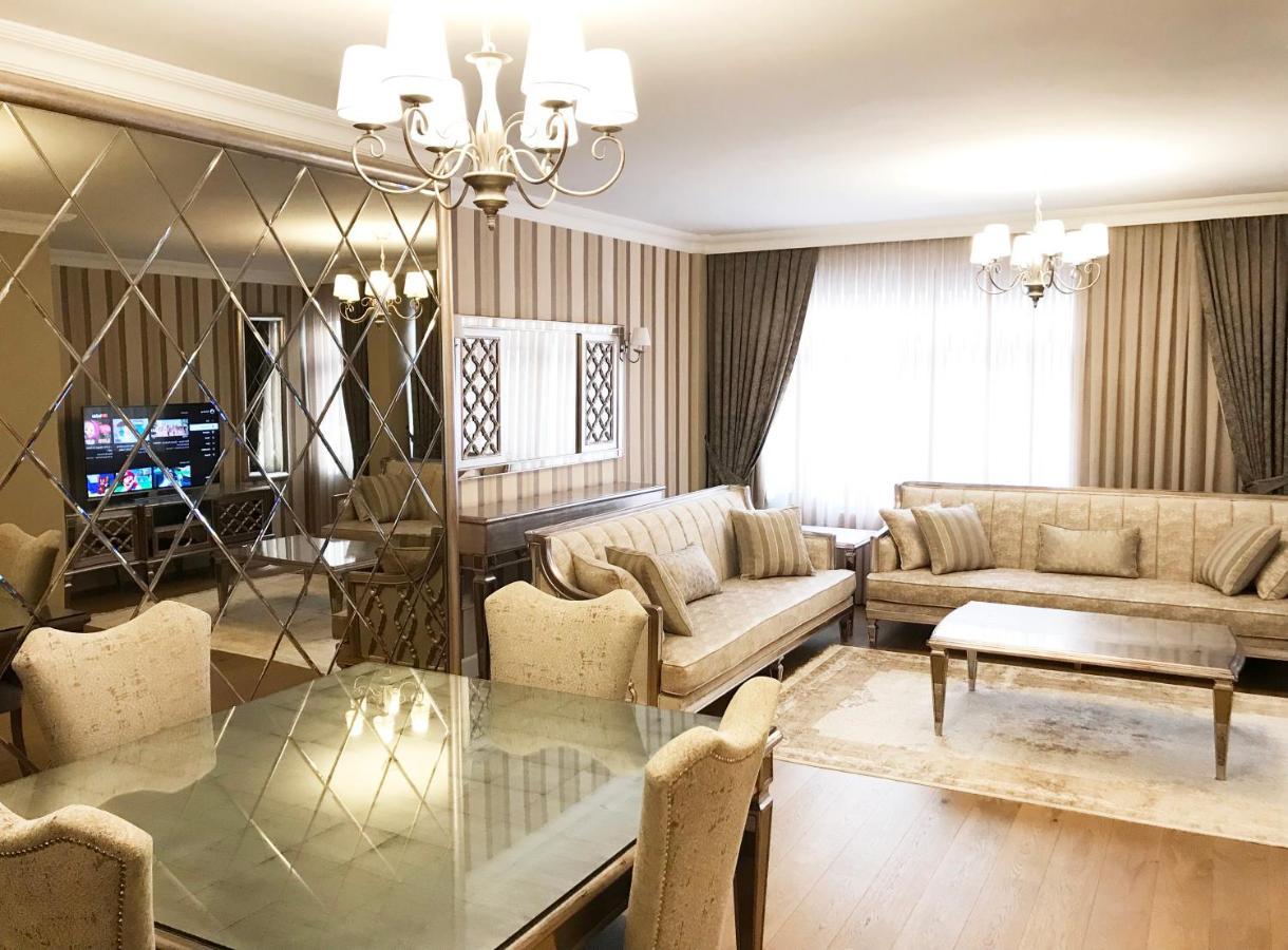 My Fabulous Luxury Home. Historical Part Of The Estambul Exterior foto